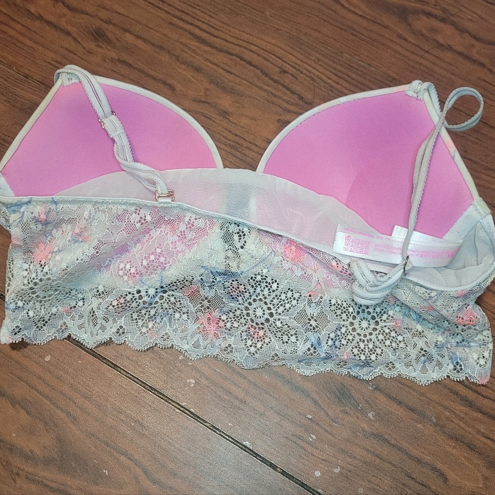Floral Lace Trim Bra Victoria Secrect - Picture 2 of 4